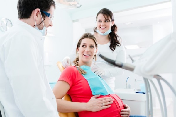 سلامت دهان و دندان در دوران حاملگی و بارداری